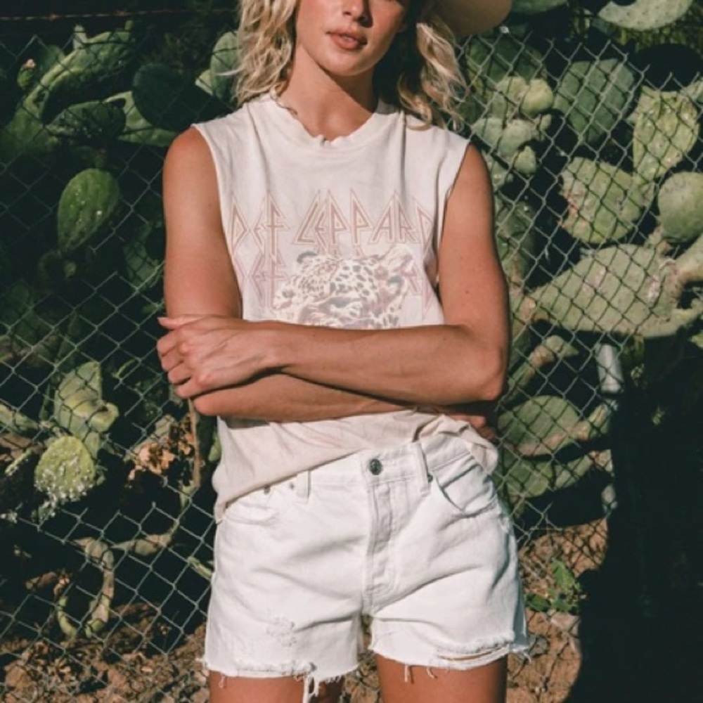 Free People shorts Sofia distressed NWT
